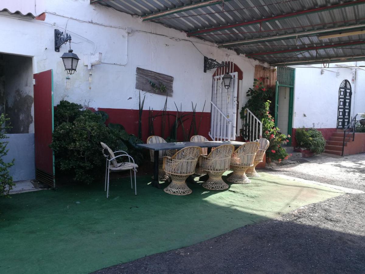 Residencia Los Conejos - Bike & Motorbike Las Palmas de Gran Canaria Bagian luar foto