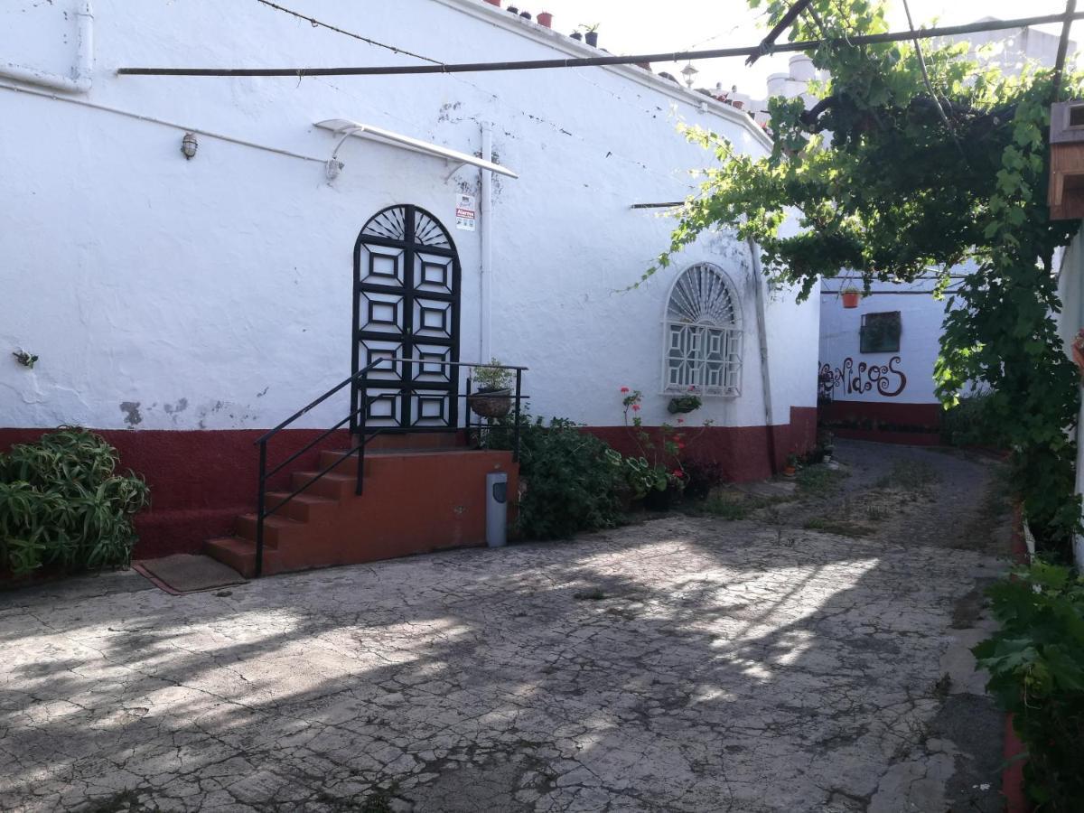 Residencia Los Conejos - Bike & Motorbike Las Palmas de Gran Canaria Bagian luar foto