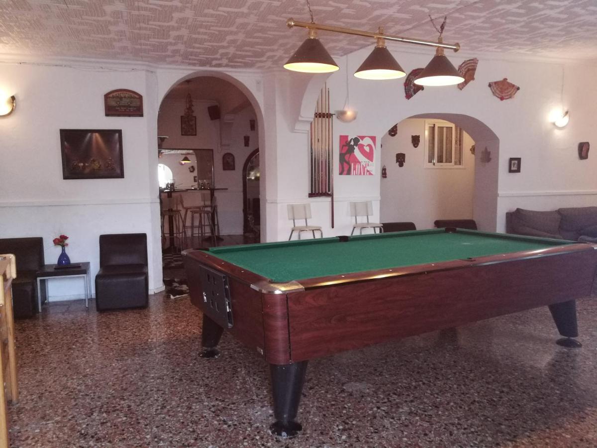 Residencia Los Conejos - Bike & Motorbike Las Palmas de Gran Canaria Bagian luar foto